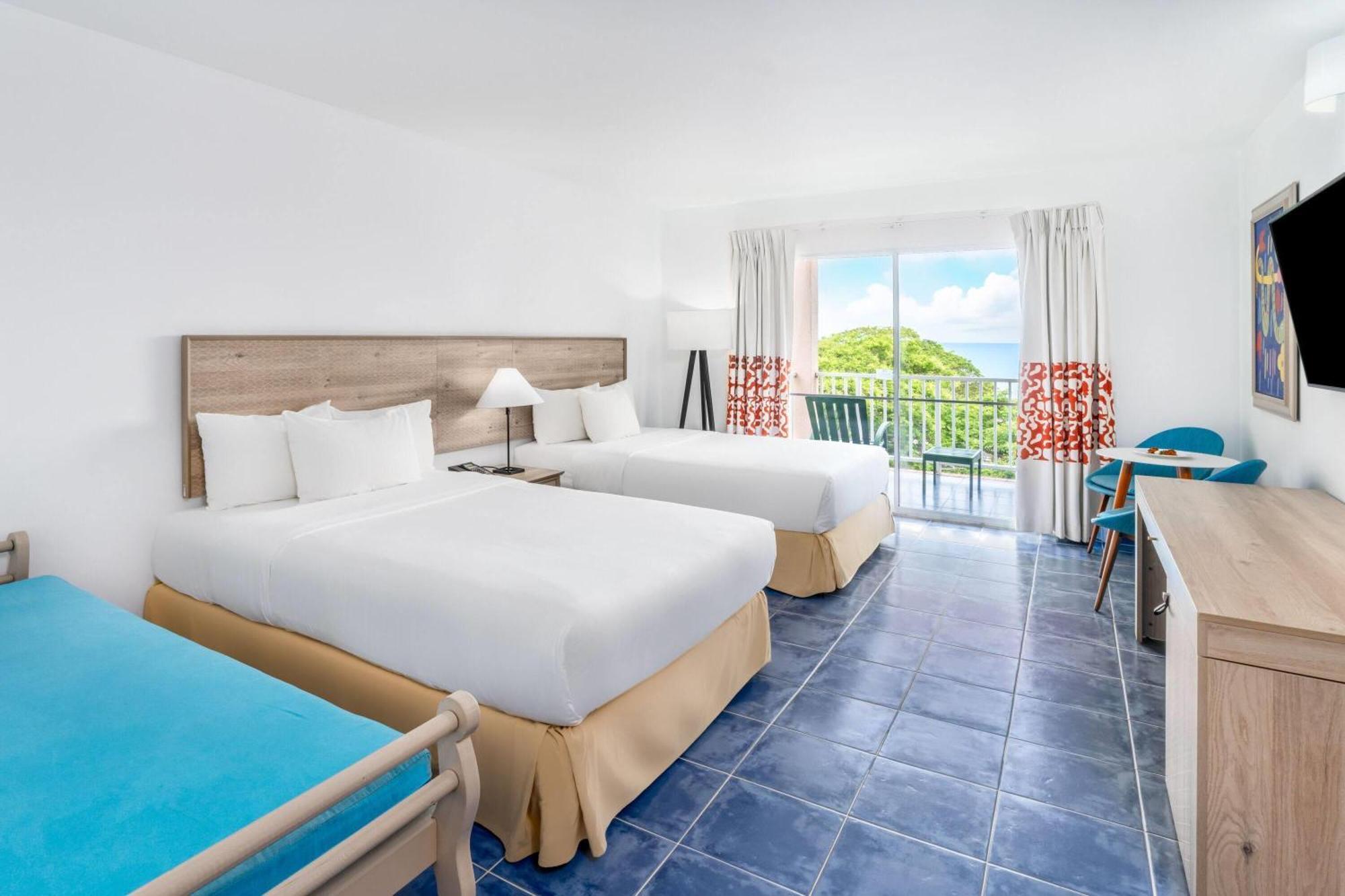 Ocean View Plus, 2 Double Beds